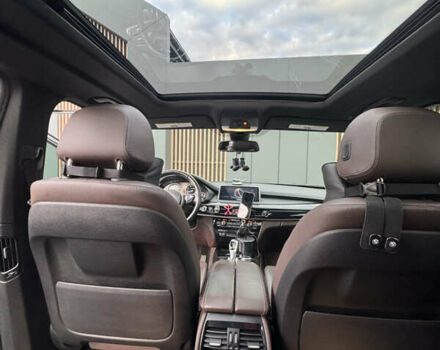 БМВ Х5 2017 в Днепре (Днепропетровске) на Automoto.ua Серый БМВ Х5, объемом двигателя 2.98 л и пробегом 140 тыс. км за 33500 $, фото 12 на Automoto.ua