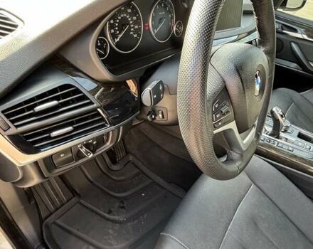 Серый БМВ Х5, объемом двигателя 2.98 л и пробегом 129 тыс. км за 25500 $, фото 4 на Automoto.ua