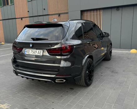 БМВ Х5 2017 в Днепре (Днепропетровске) на Automoto.ua Серый БМВ Х5, объемом двигателя 2.98 л и пробегом 140 тыс. км за 33500 $, фото 24 на Automoto.ua