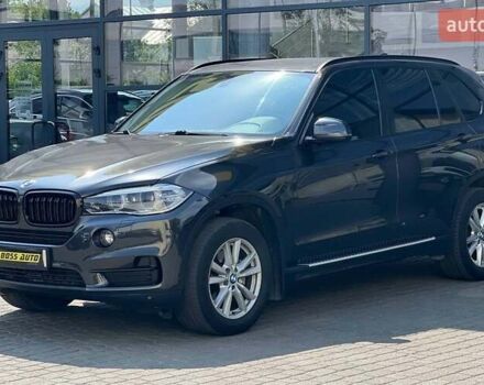 Серый БМВ Х5, объемом двигателя 2 л и пробегом 138 тыс. км за 31200 $, фото 2 на Automoto.ua