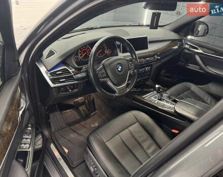 Серый БМВ Х5, объемом двигателя 2 л и пробегом 198 тыс. км за 27000 $, фото 5 на Automoto.ua