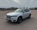 Сірий БМВ Х5, об'ємом двигуна 2 л та пробігом 145 тис. км за 22999 $, фото 1 на Automoto.ua