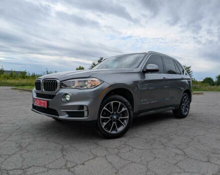 Сірий БМВ Х5, об'ємом двигуна 3 л та пробігом 202 тис. км за 18299 $, фото 6 на Automoto.ua