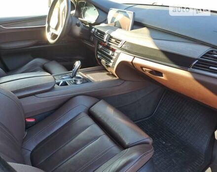 Сірий БМВ Х5, об'ємом двигуна 2 л та пробігом 62 тис. км за 42000 $, фото 5 на Automoto.ua