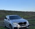 Серый БМВ Х5, объемом двигателя 2 л и пробегом 120 тыс. км за 32000 $, фото 1 на Automoto.ua