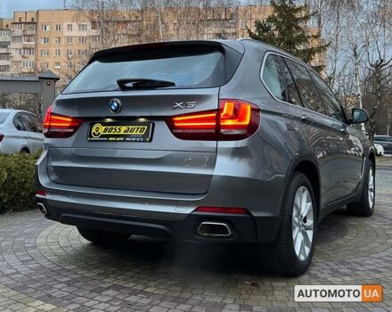 Серый БМВ Х5, объемом двигателя 3 л и пробегом 186 тыс. км за 32500 $, фото 6 на Automoto.ua