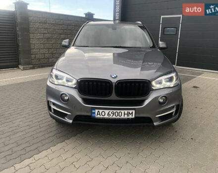 Серый БМВ Х5, объемом двигателя 2 л и пробегом 187 тыс. км за 30500 $, фото 7 на Automoto.ua