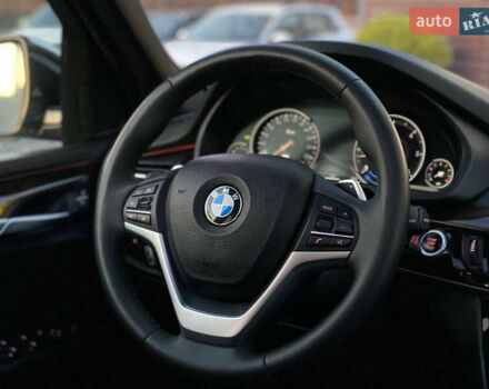 Серый БМВ Х5, объемом двигателя 2.99 л и пробегом 130 тыс. км за 33900 $, фото 11 на Automoto.ua