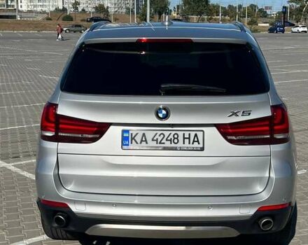 Серый БМВ Х5, объемом двигателя 3 л и пробегом 180 тыс. км за 21500 $, фото 9 на Automoto.ua