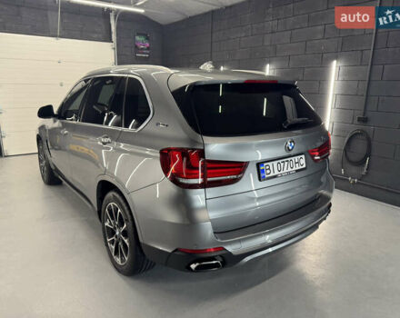 Серый БМВ Х5, объемом двигателя 2 л и пробегом 198 тыс. км за 27000 $, фото 1 на Automoto.ua
