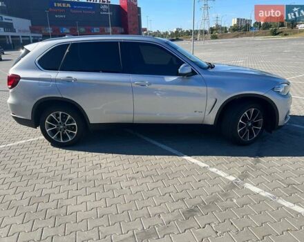 Серый БМВ Х5, объемом двигателя 3 л и пробегом 180 тыс. км за 21500 $, фото 11 на Automoto.ua