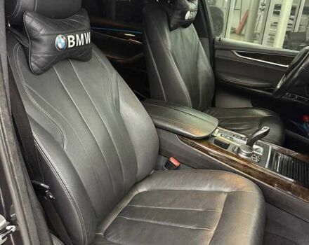 Сірий БМВ Х5, об'ємом двигуна 2.98 л та пробігом 211 тис. км за 28000 $, фото 10 на Automoto.ua