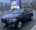 Сірий БМВ Х5, об'ємом двигуна 2 л та пробігом 150 тис. км за 41000 $, фото 1 на Automoto.ua