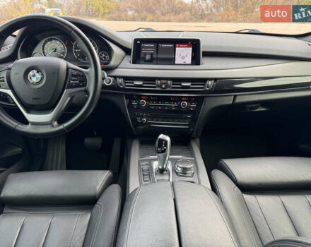 Сірий БМВ Х5, об'ємом двигуна 2 л та пробігом 145 тис. км за 22999 $, фото 40 на Automoto.ua