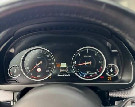 Серый БМВ Х5, объемом двигателя 2.99 л и пробегом 299 тыс. км за 28800 $, фото 9 на Automoto.ua