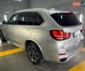 Сірий БМВ Х5, об'ємом двигуна 2.98 л та пробігом 158 тис. км за 25800 $, фото 6 на Automoto.ua