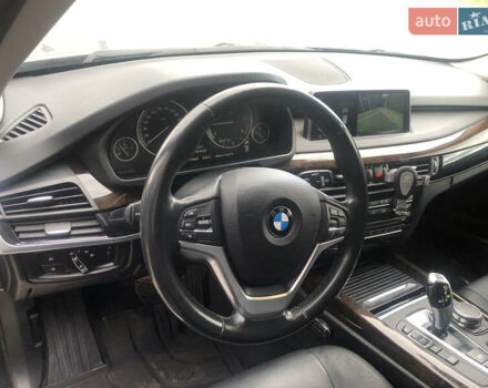 Серый БМВ Х5, объемом двигателя 2 л и пробегом 187 тыс. км за 30500 $, фото 10 на Automoto.ua