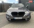 Сірий БМВ Х5, об'ємом двигуна 2 л та пробігом 212 тис. км за 30500 $, фото 1 на Automoto.ua