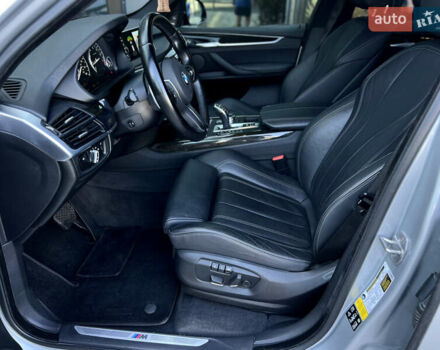 Сірий БМВ Х5, об'ємом двигуна 3 л та пробігом 87 тис. км за 35900 $, фото 6 на Automoto.ua
