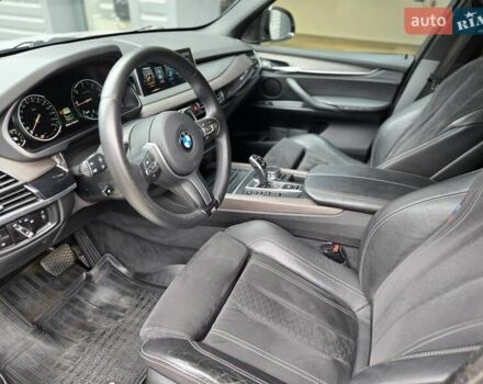 Серый БМВ Х5, объемом двигателя 2 л и пробегом 170 тыс. км за 29999 $, фото 4 на Automoto.ua