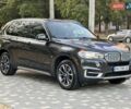 Сірий БМВ Х5, об'ємом двигуна 2 л та пробігом 236 тис. км за 26900 $, фото 2 на Automoto.ua