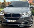 Серый БМВ Х5, объемом двигателя 2.98 л и пробегом 47 тыс. км за 26000 $, фото 1 на Automoto.ua