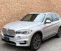 Серый БМВ Х5, объемом двигателя 3 л и пробегом 119 тыс. км за 12500 $, фото 1 на Automoto.ua