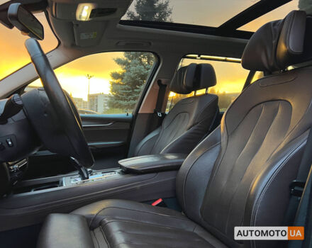 Серый БМВ Х5, объемом двигателя 3 л и пробегом 186 тыс. км за 32500 $, фото 17 на Automoto.ua