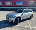 Серый БМВ Х5, объемом двигателя 3 л и пробегом 180 тыс. км за 21500 $, фото 13 на Automoto.ua