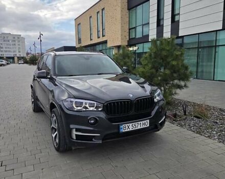 Серый БМВ Х5, объемом двигателя 2 л и пробегом 165 тыс. км за 35999 $, фото 1 на Automoto.ua
