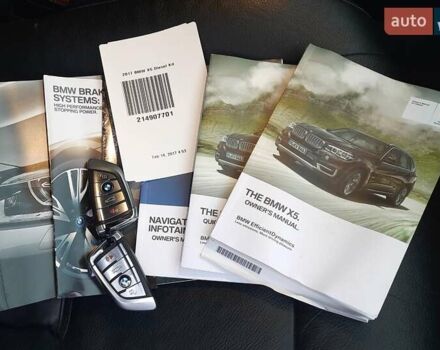 Серый БМВ Х5, объемом двигателя 3 л и пробегом 229 тыс. км за 27499 $, фото 75 на Automoto.ua