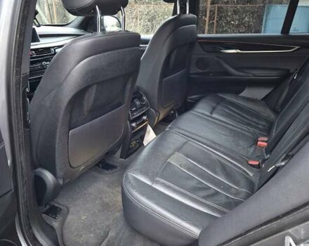 Сірий БМВ Х5, об'ємом двигуна 2 л та пробігом 157 тис. км за 30000 $, фото 18 на Automoto.ua