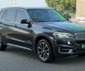 Серый БМВ Х5, объемом двигателя 3 л и пробегом 159 тыс. км за 20999 $, фото 1 на Automoto.ua
