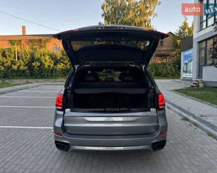 Сірий БМВ Х5, об'ємом двигуна 3 л та пробігом 204 тис. км за 41500 $, фото 60 на Automoto.ua