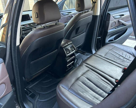 Серый БМВ Х5, объемом двигателя 2 л и пробегом 165 тыс. км за 12700 $, фото 11 на Automoto.ua