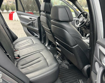 Сірий БМВ Х5, об'ємом двигуна 2.99 л та пробігом 67 тис. км за 45350 $, фото 31 на Automoto.ua