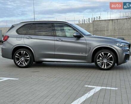 Сірий БМВ Х5, об'ємом двигуна 2.98 л та пробігом 116 тис. км за 35500 $, фото 4 на Automoto.ua