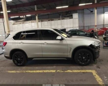 Сірий БМВ Х5, об'ємом двигуна 3 л та пробігом 67 тис. км за 7000 $, фото 13 на Automoto.ua