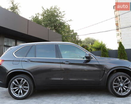 Серый БМВ Х5, объемом двигателя 3 л и пробегом 232 тыс. км за 29999 $, фото 19 на Automoto.ua