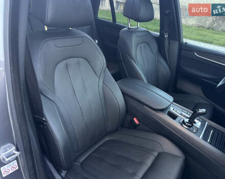 Сірий БМВ Х5, об'ємом двигуна 3 л та пробігом 204 тис. км за 41500 $, фото 41 на Automoto.ua