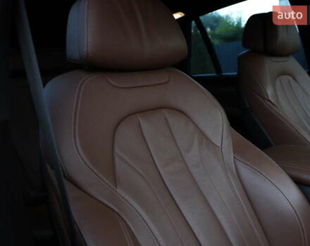 Серый БМВ Х5, объемом двигателя 3 л и пробегом 232 тыс. км за 29999 $, фото 60 на Automoto.ua