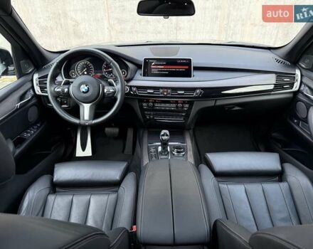 Сірий БМВ Х5, об'ємом двигуна 2.98 л та пробігом 116 тис. км за 35500 $, фото 51 на Automoto.ua