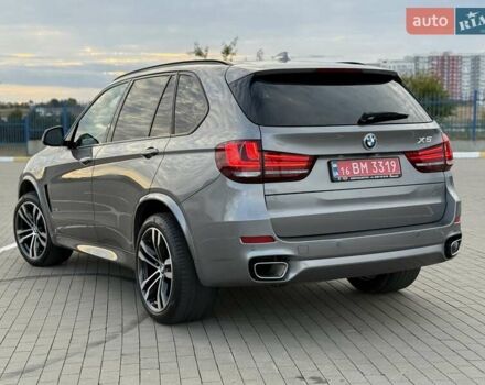 Сірий БМВ Х5, об'ємом двигуна 2.98 л та пробігом 116 тис. км за 35500 $, фото 39 на Automoto.ua