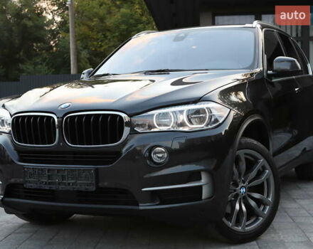 Серый БМВ Х5, объемом двигателя 3 л и пробегом 232 тыс. км за 29999 $, фото 1 на Automoto.ua