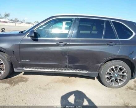 Серый БМВ Х5, объемом двигателя 3 л и пробегом 186 тыс. км за 8500 $, фото 5 на Automoto.ua