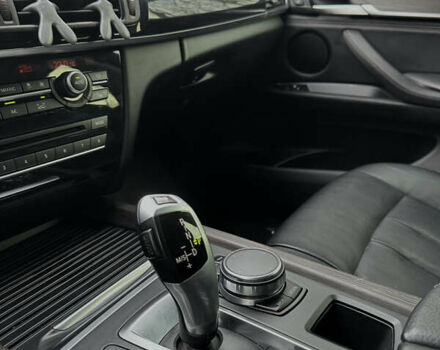Сірий БМВ Х5, об'ємом двигуна 2 л та пробігом 210 тис. км за 29999 $, фото 18 на Automoto.ua