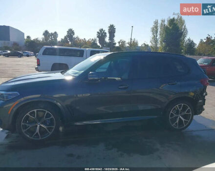 Серый БМВ Х5, объемом двигателя 4.4 л и пробегом 118 тыс. км за 39860 $, фото 5 на Automoto.ua