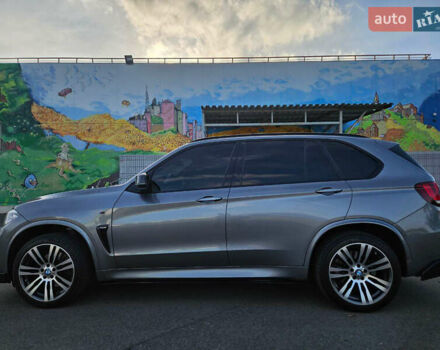 Сірий БМВ Х5, об'ємом двигуна 2.99 л та пробігом 225 тис. км за 43000 $, фото 2 на Automoto.ua