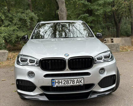 Серый БМВ Х5, объемом двигателя 4.39 л и пробегом 105 тыс. км за 38000 $, фото 1 на Automoto.ua