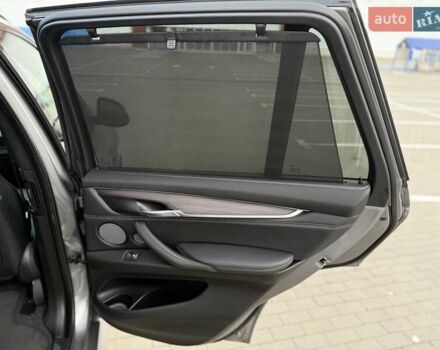 Сірий БМВ Х5, об'ємом двигуна 2.98 л та пробігом 116 тис. км за 35500 $, фото 29 на Automoto.ua